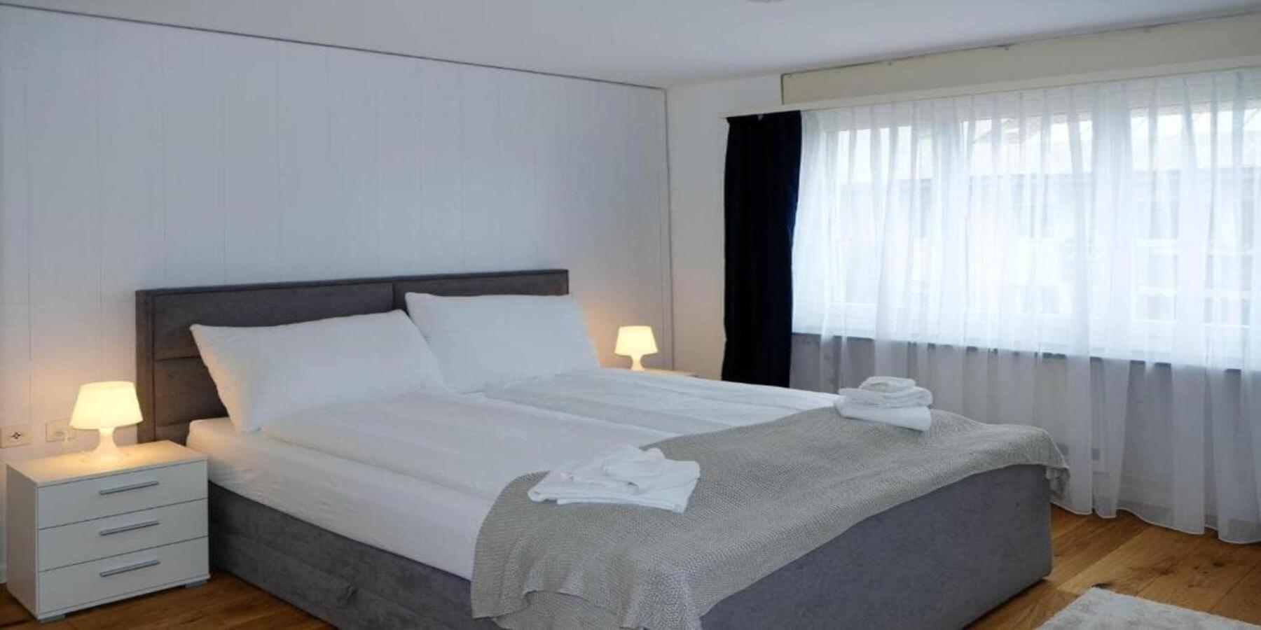 Mariposa Spiez Apartment Bagian luar foto