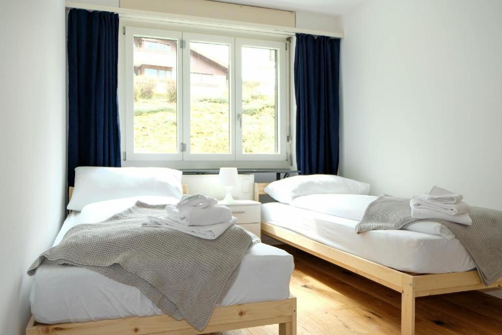 Mariposa Spiez Apartment Bagian luar foto
